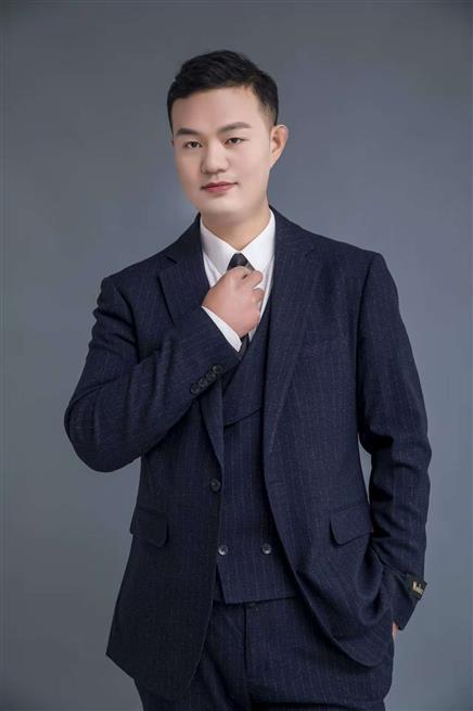  毛强老师团队 